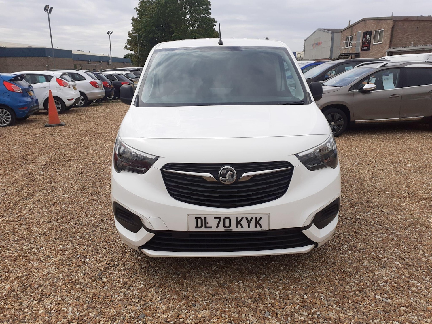 Used Vauxhall Combo 2020 for sale - 77570472: Photo 2