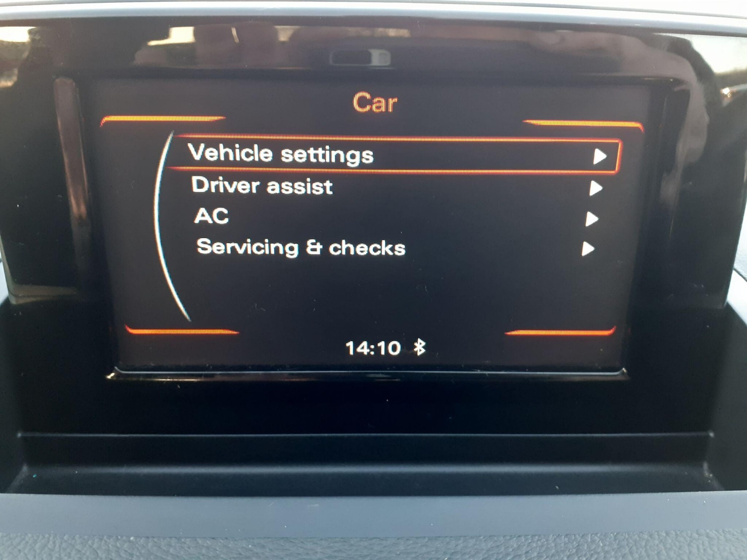 Used Audi Q3 2014 for sale - 76945676: Photo 23