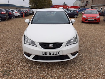 Used SEAT Ibiza 2015 for sale - 76945678: Photo