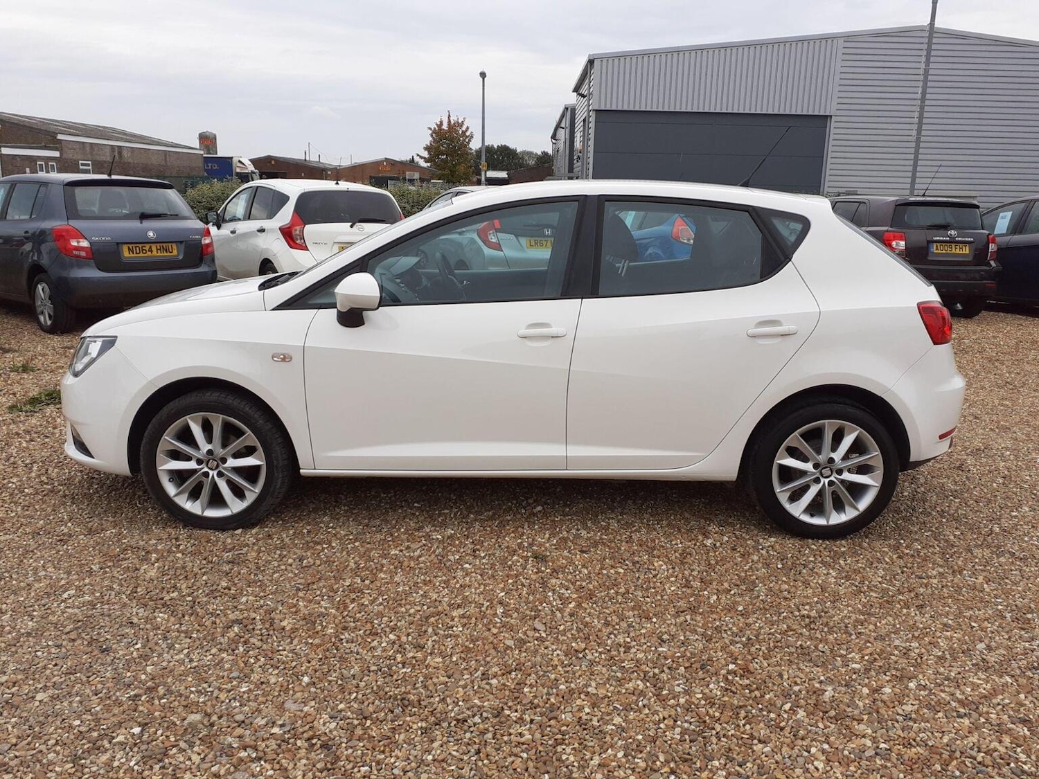 Used SEAT Ibiza 2015 for sale - 76945678: Photo 4