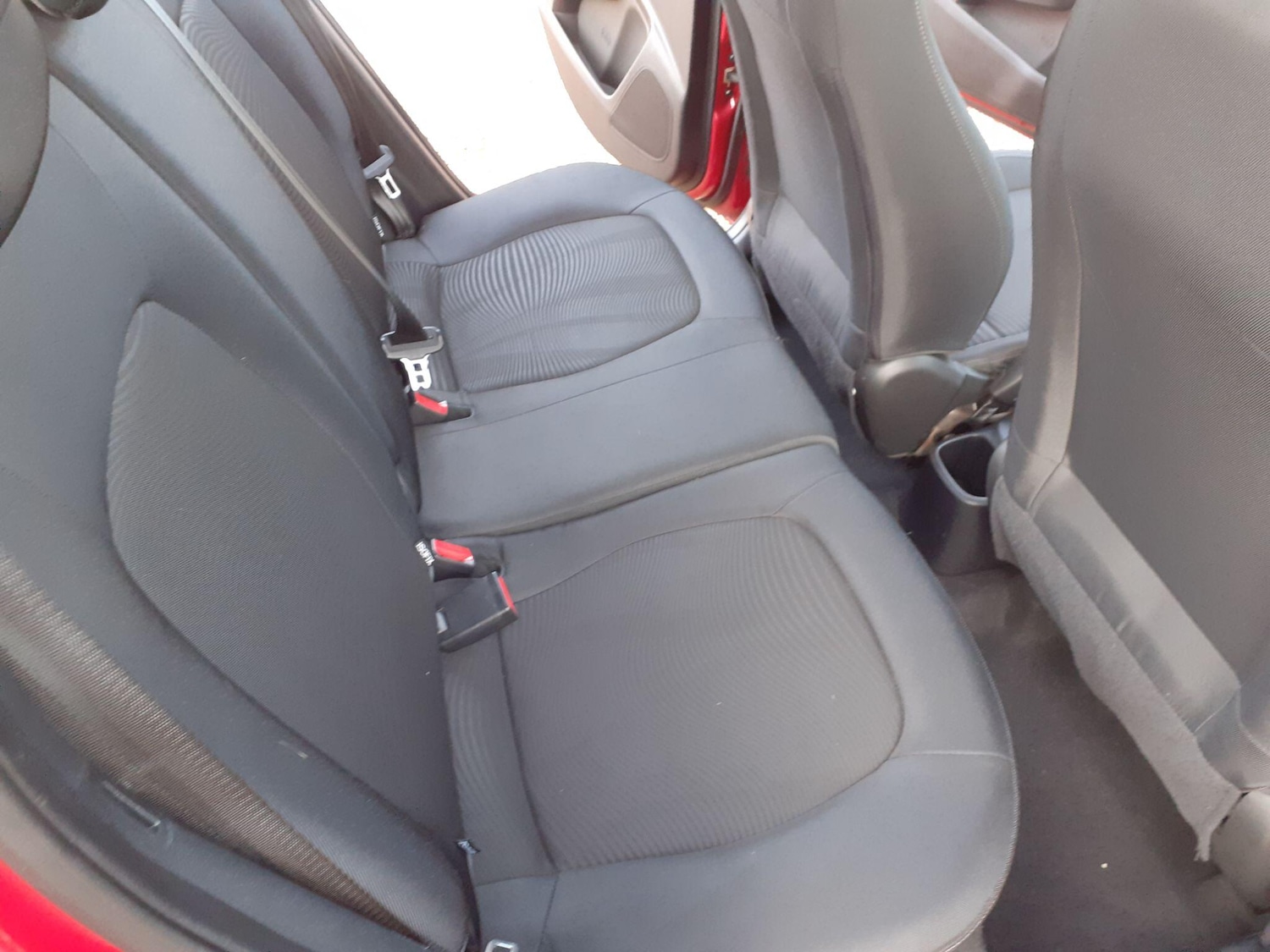 Used Hyundai i10 2018 for sale - 76945674: Photo 19