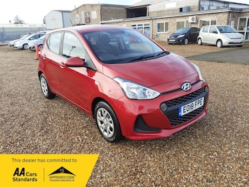 Used Hyundai i10 2018 for sale - 76945674: Photo