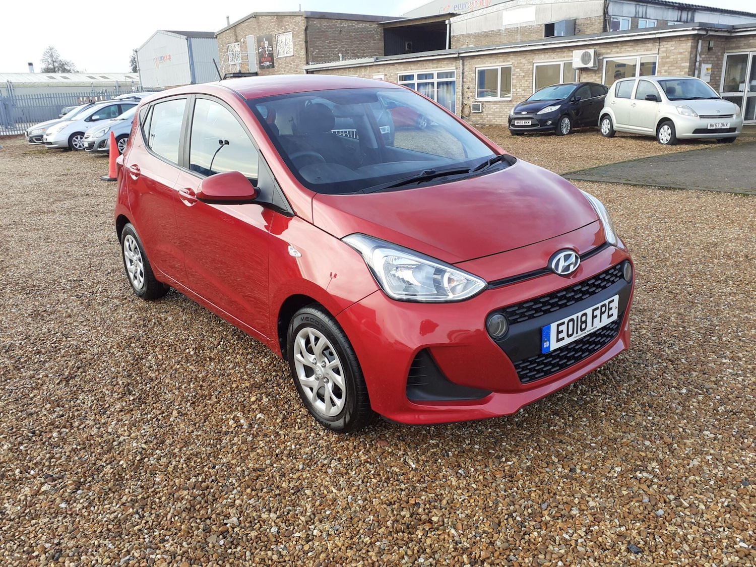 Used Hyundai i10 2018 for sale - 76945674: Photo 9