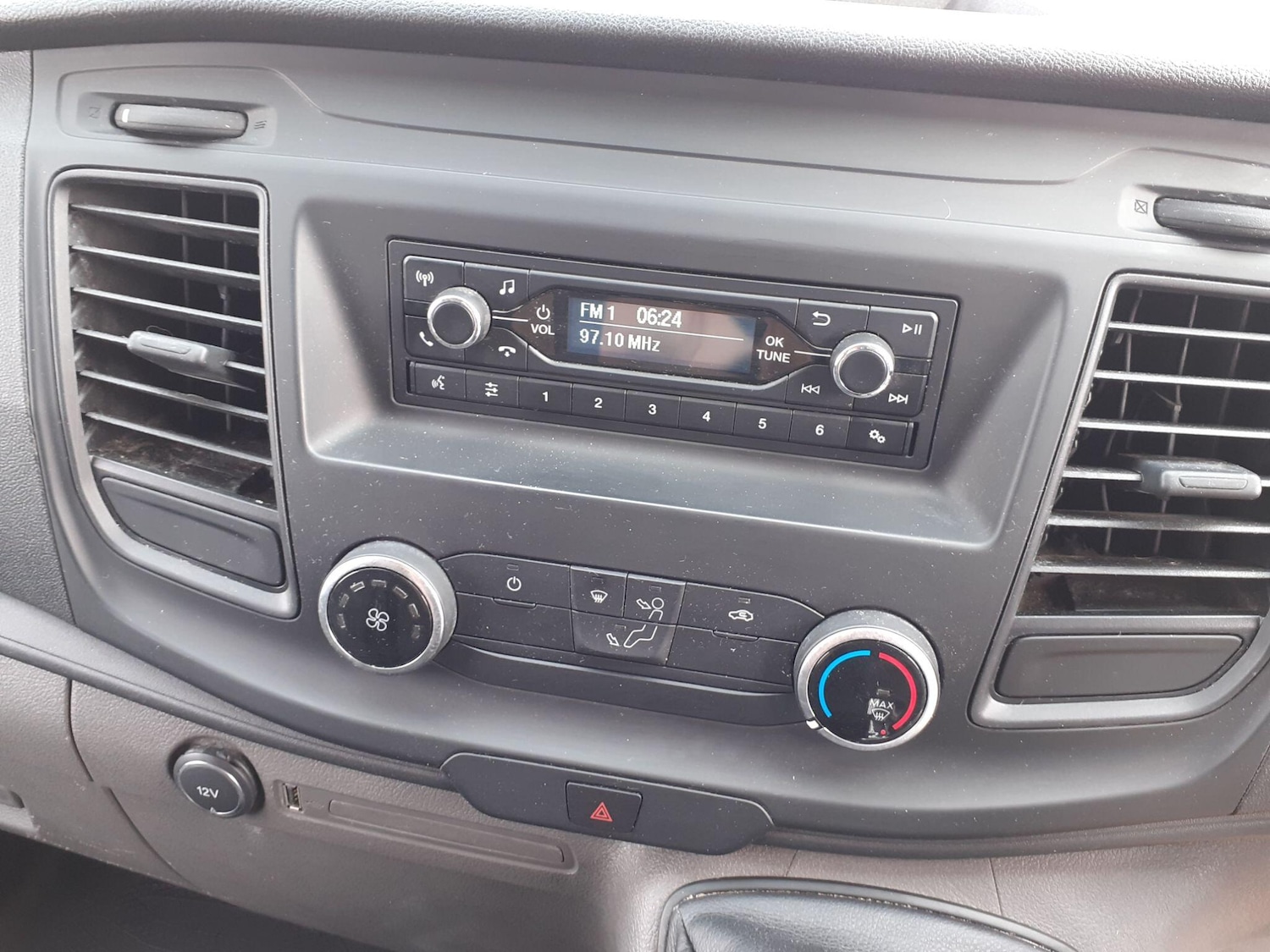 Used Ford Transit Custom 2018 for sale - 76945681: Photo 17