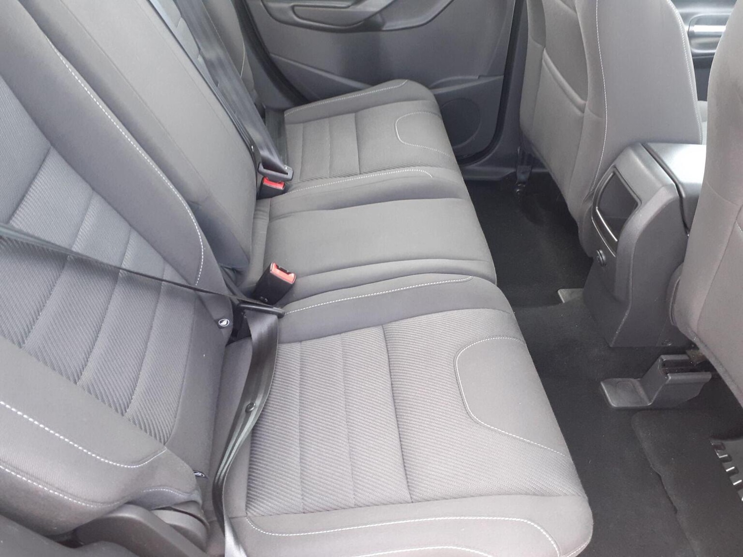 Used Ford Kuga 2015 for sale - 76945680: Photo 12