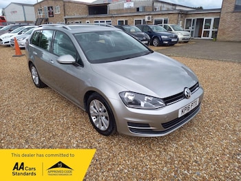 Used Volkswagen Golf 2016 for sale - 78648809: Photo