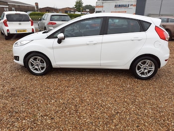 Used Ford Fiesta 2013 for sale - 74776808: Photo