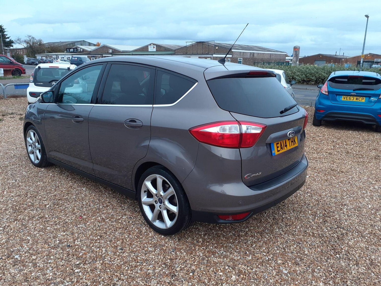 Used Ford C-Max 2014 for sale - 76945671: Photo 5