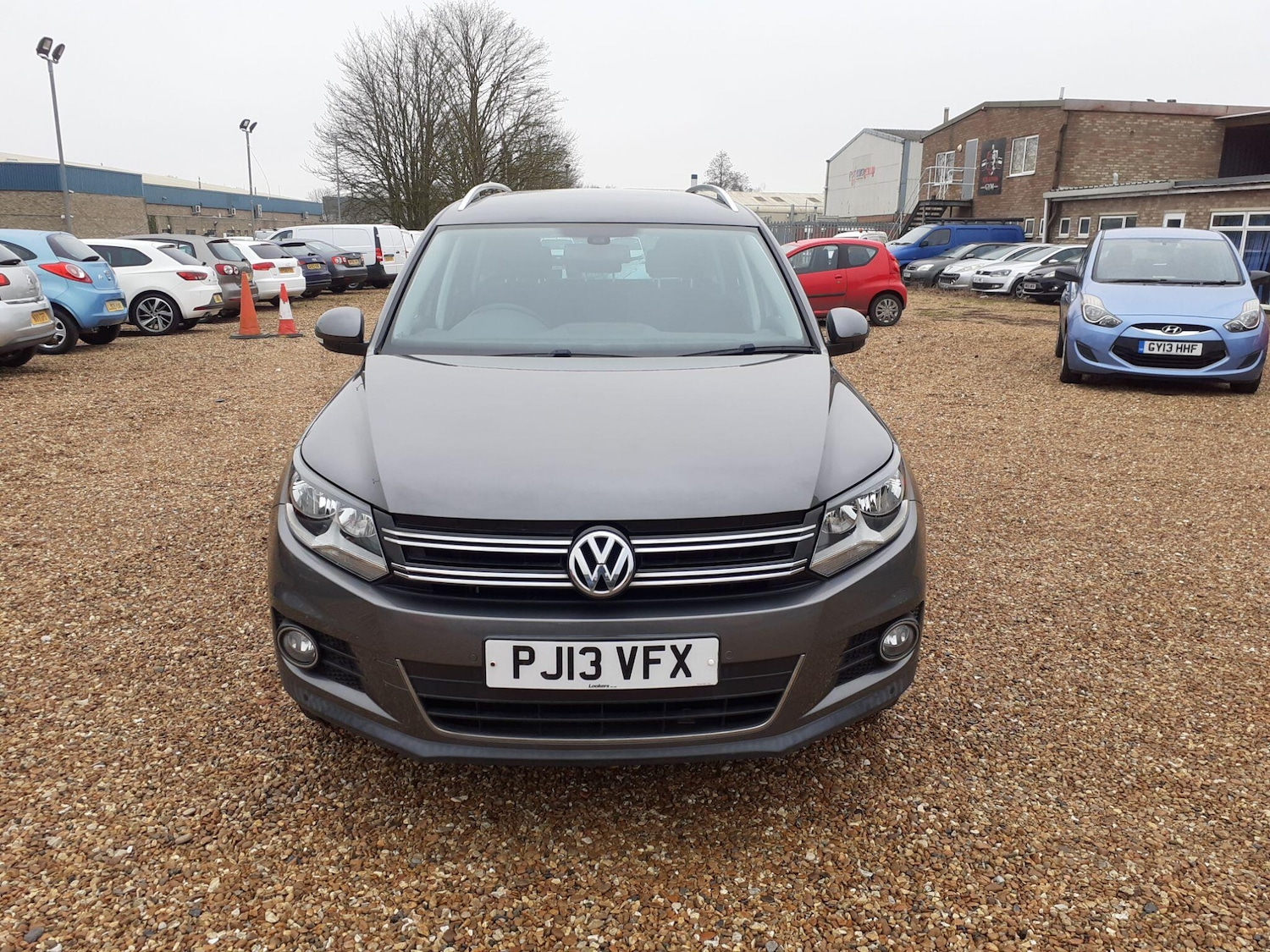 Used Volkswagen Tiguan for sale - 77570478: Photo 2