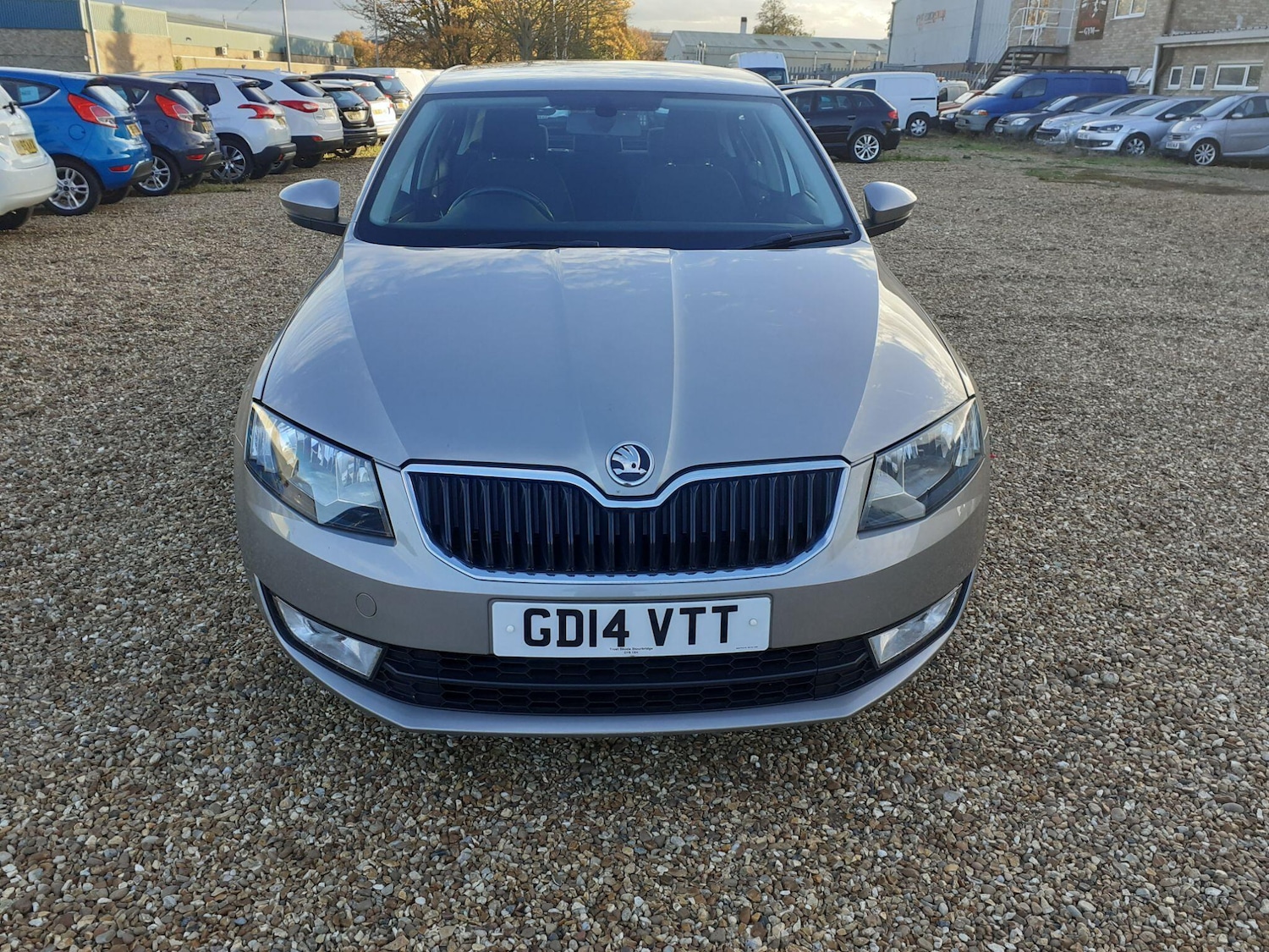 Used Skoda Octavia 2014 for sale - 76399284: Photo 2