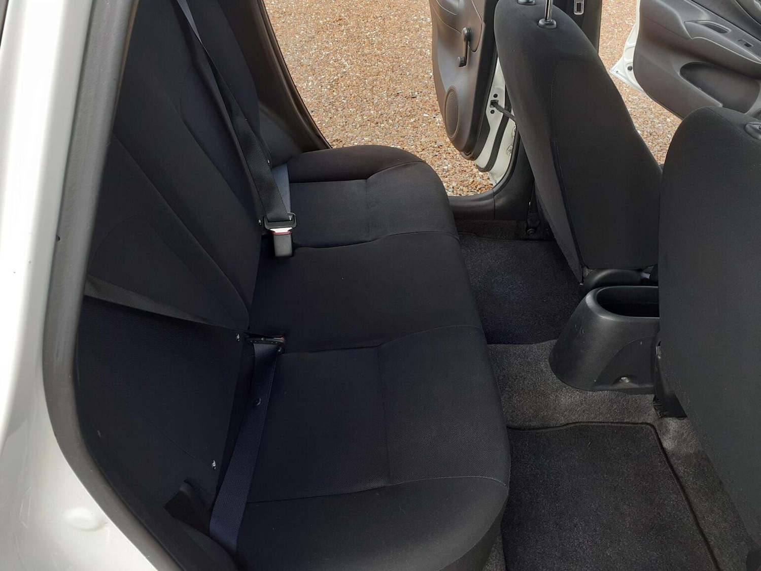 Used Nissan Note 2015 for sale - 76945687: Photo 12