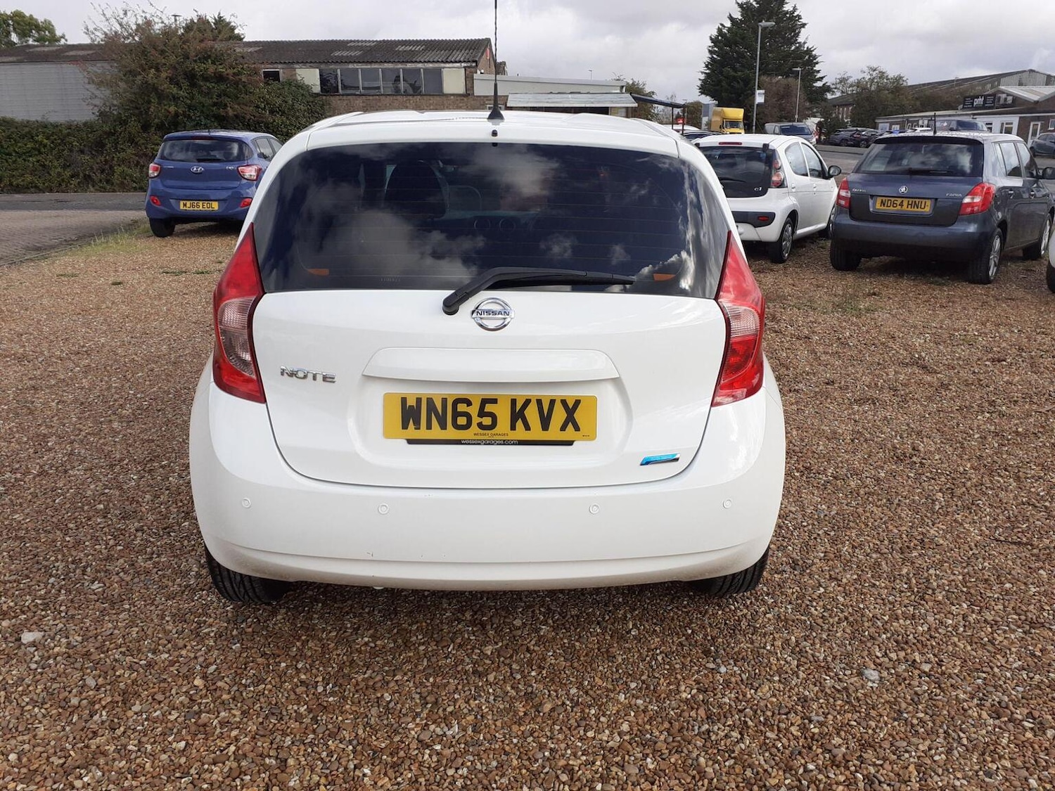 Used Nissan Note 2015 for sale - 76945687: Photo 6