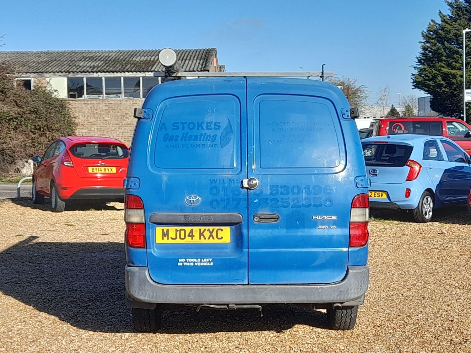 Used Toyota HiAce 2004 for sale - 77570460: Photo 8