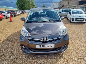Used Toyota Verso 2011 for sale - 78796150: Photo