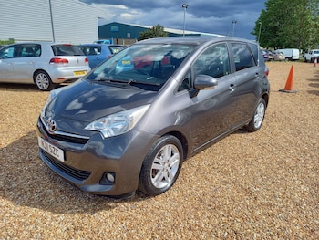 Used Toyota Verso 2011 for sale - 78796150: Photo