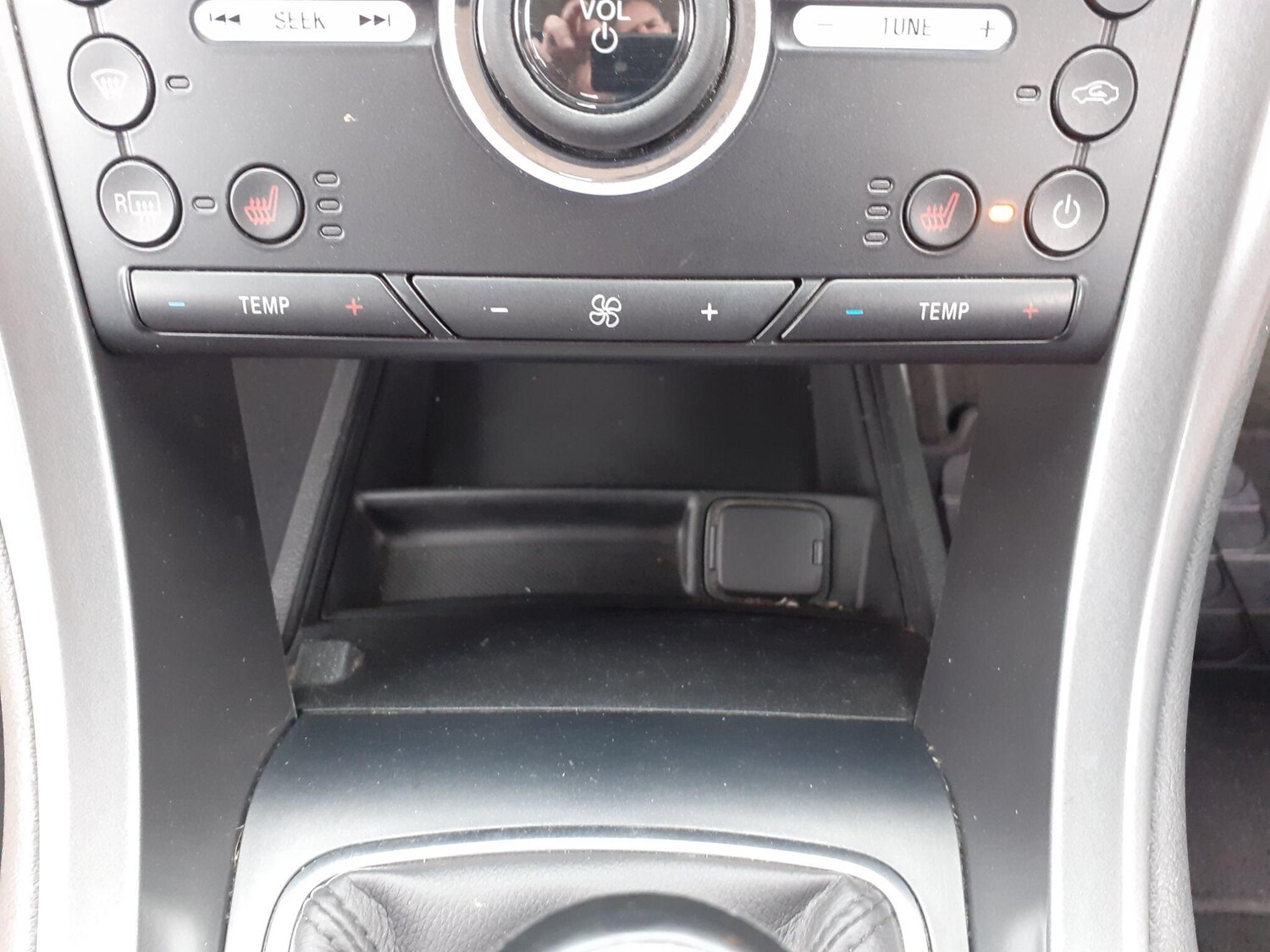 Used Ford Mondeo 2015 for sale - 77657669: Photo 21