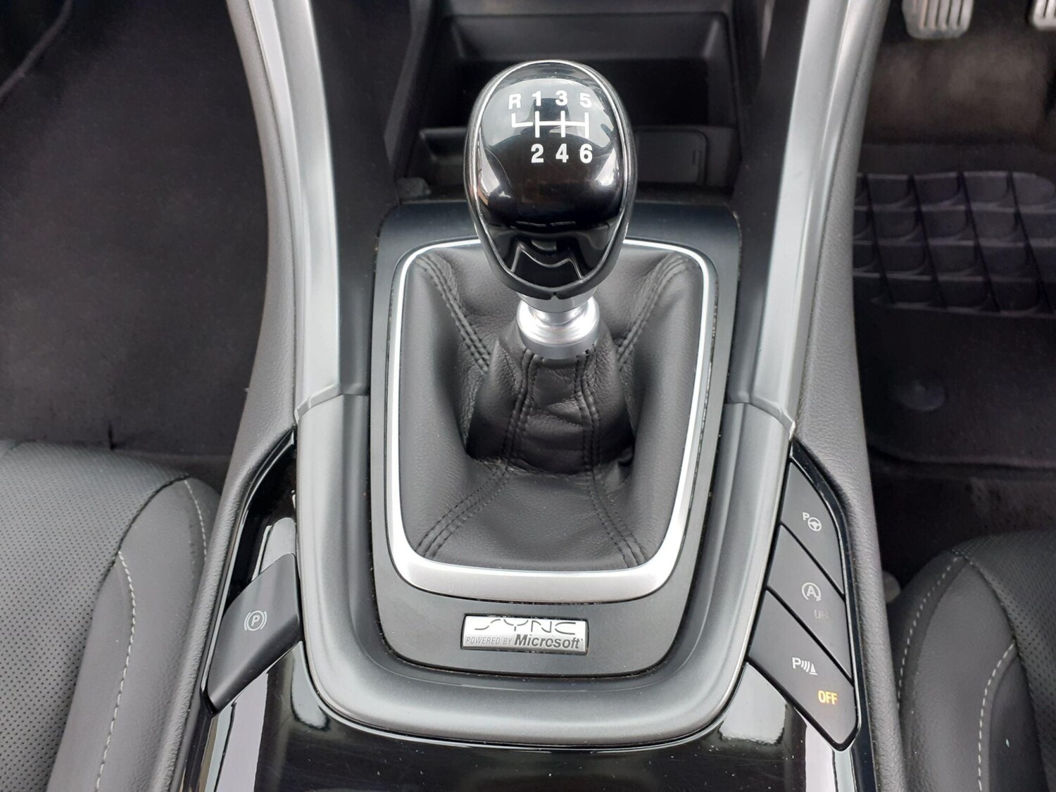 Used Ford Mondeo 2015 for sale - 77657669: Photo 23