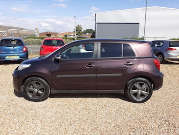 Used Toyota Urbancruiser 2009 for sale - 75141255: Photo
