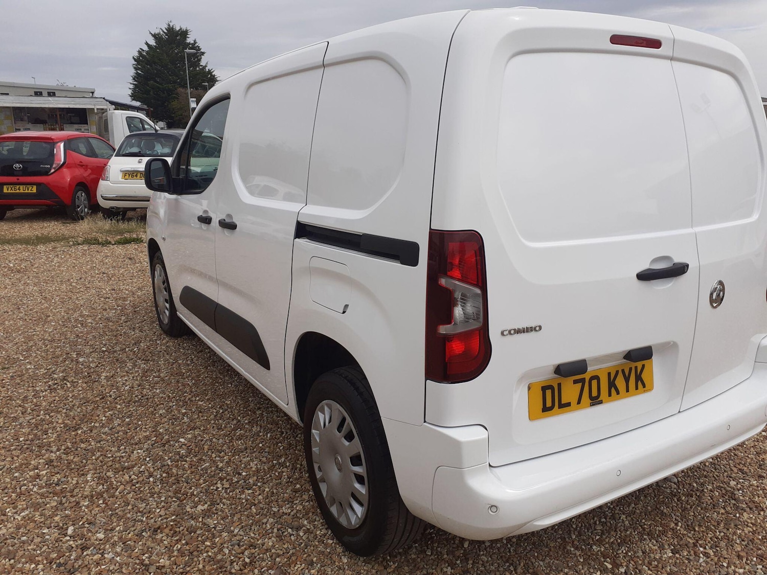 Used Vauxhall Combo 2020 for sale - 76945684: Photo 6
