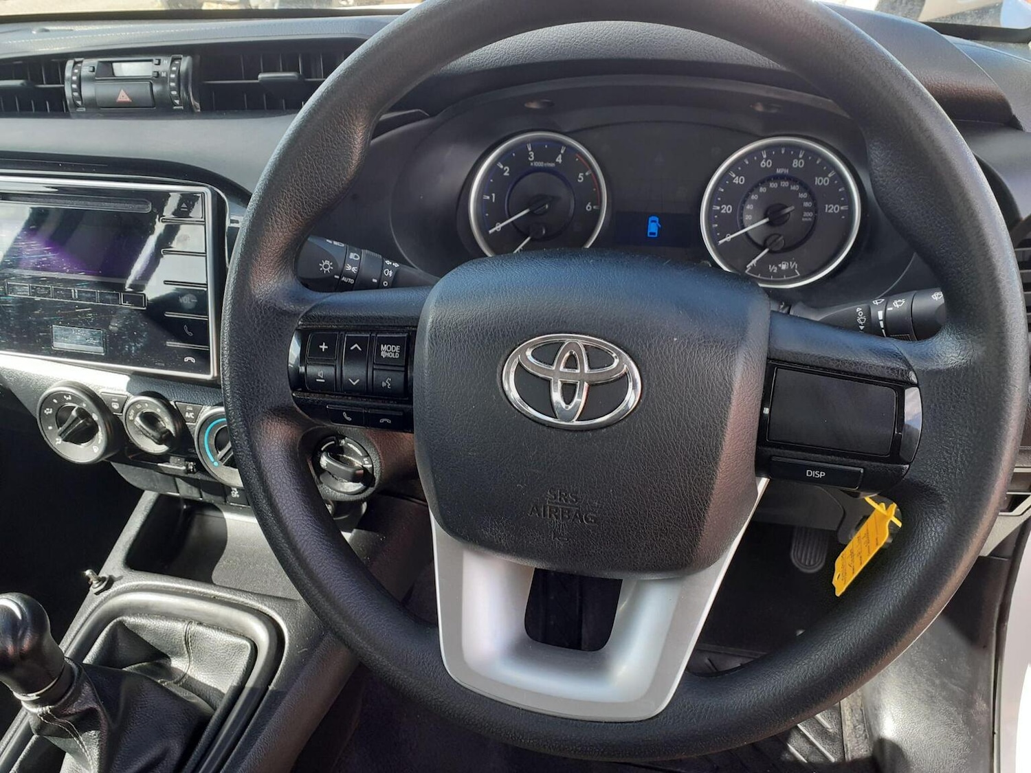 Used Toyota Hilux 2019 for sale - 76945688: Photo 18