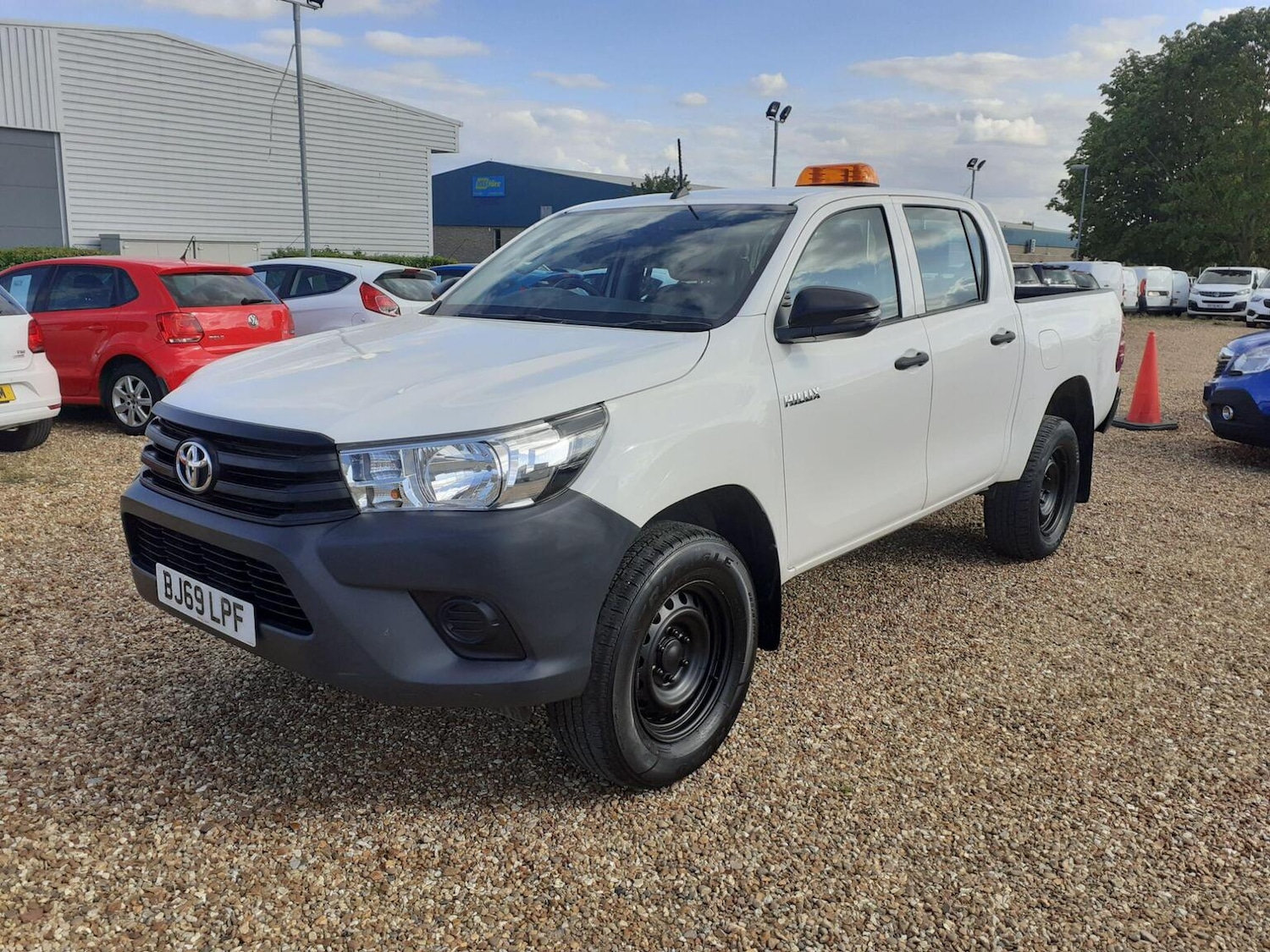 Used Toyota Hilux 2019 for sale - 76945688: Photo 4