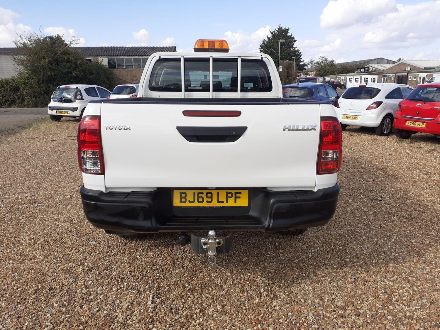 Used Toyota Hilux 2019 for sale - 76945688: Photo 7