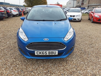 Used Ford Fiesta 2015 for sale - 76167000: Photo 2