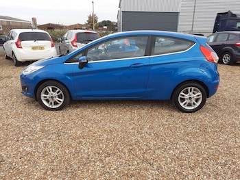 Used Ford Fiesta 2015 for sale - 76167000: Photo 4
