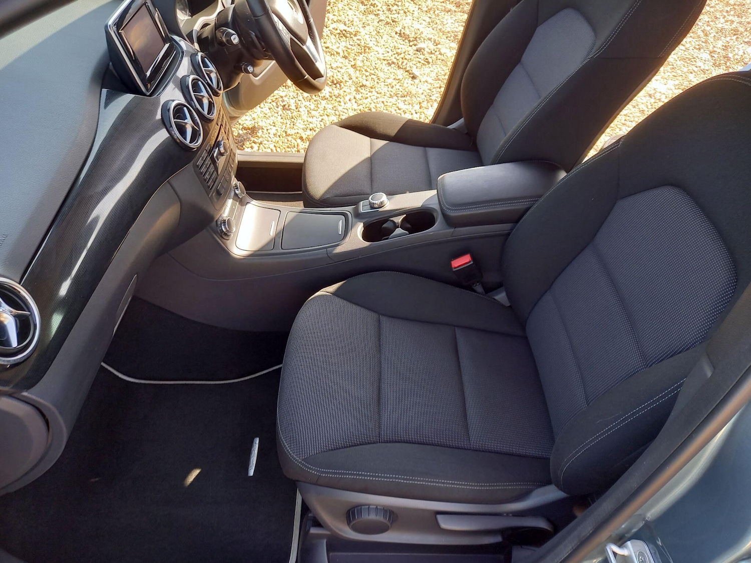 Used Mercedes-Benz B Class 2014 for sale - 78170268: Photo 14