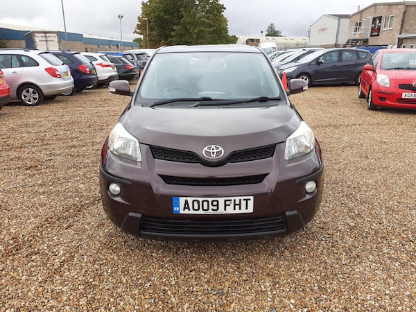 Used Toyota Urbancruiser 2009 for sale - 75728536: Photo 2