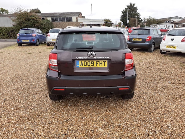 Used Toyota Urbancruiser 2009 for sale - 75728536: Photo 6