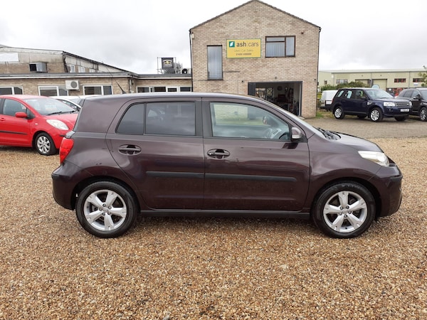 Used Toyota Urbancruiser 2009 for sale - 75728536: Photo 8