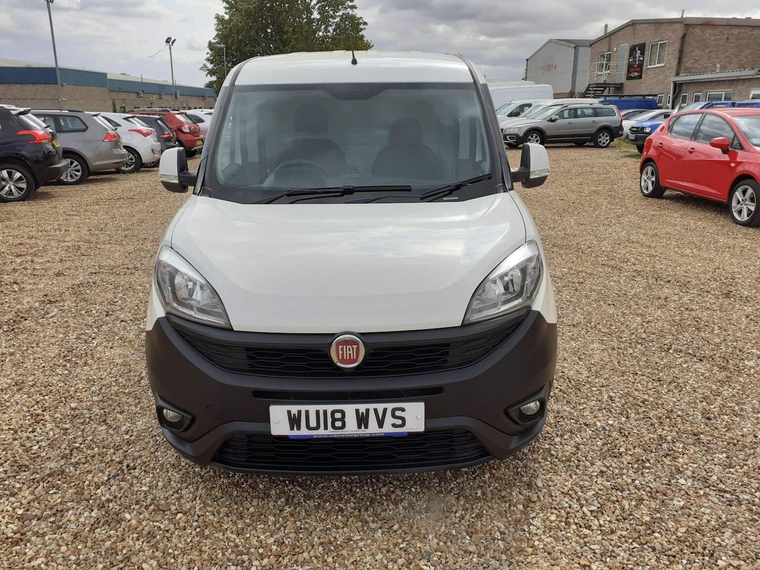 Used Fiat Doblo 2018 for sale - 76945682: Photo 2