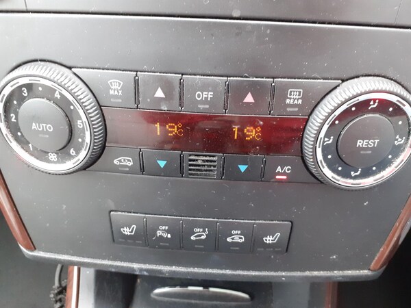 Used Mercedes-Benz A-Class 2009 for sale - 76227155: Photo 19