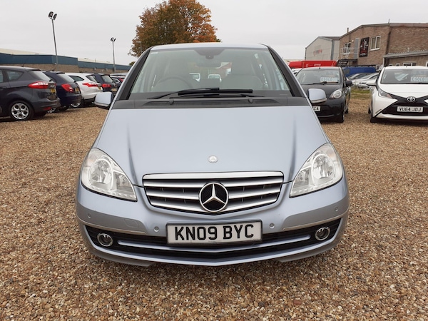 Used Mercedes-Benz A-Class 2009 for sale - 76227155: Photo 2