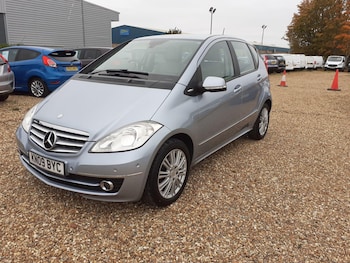 Used Mercedes-Benz A-Class 2009 for sale - 76227155: Photo 3