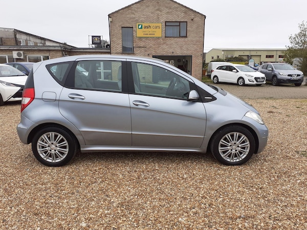 Used Mercedes-Benz A-Class 2009 for sale - 76227155: Photo 8