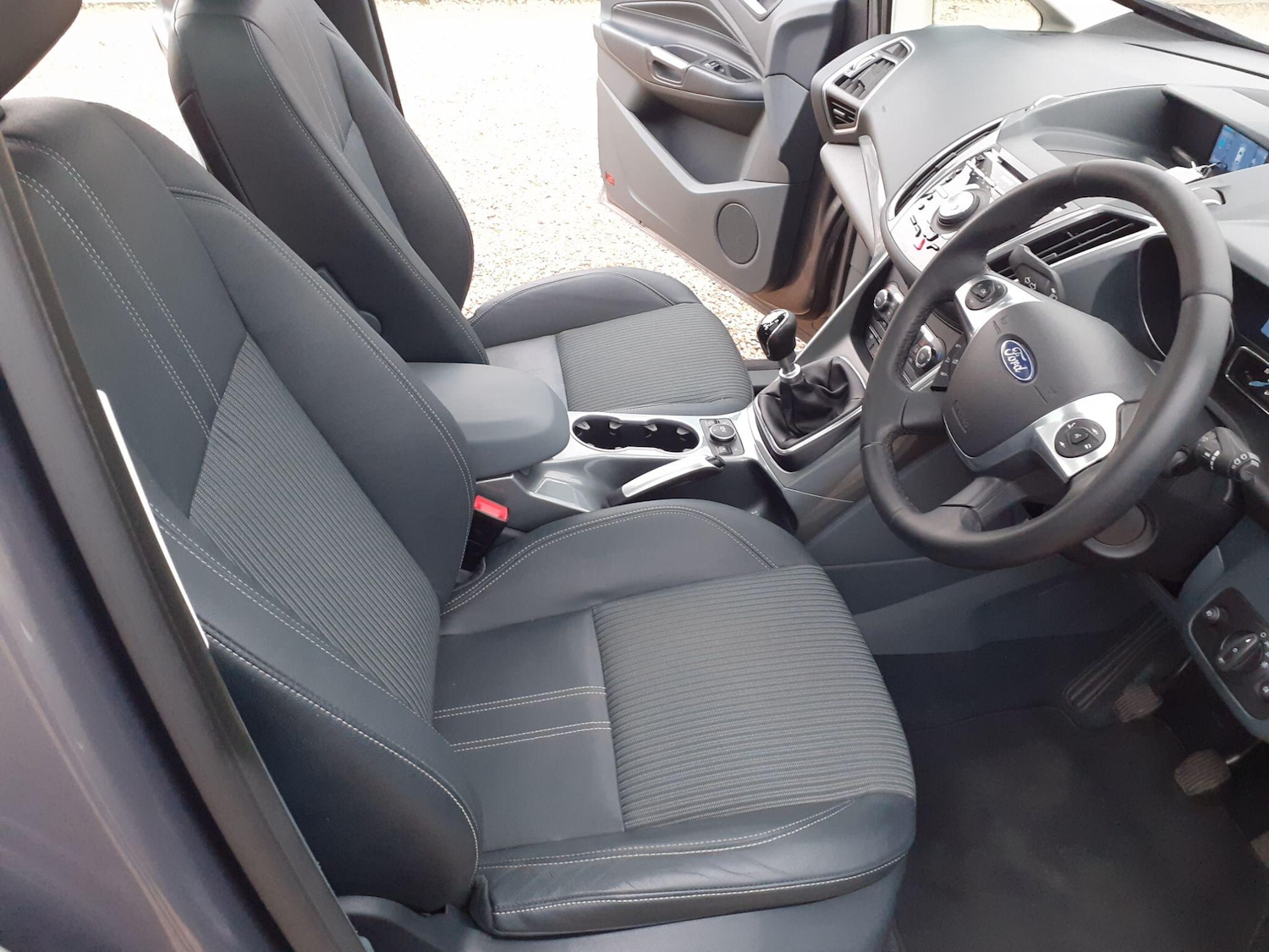 Used Ford C-Max 2014 for sale - 76425644: Photo 16