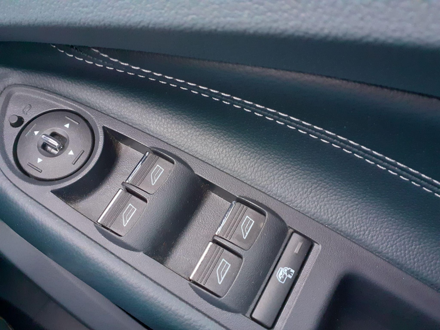 Used Ford C-Max 2014 for sale - 76425644: Photo 18