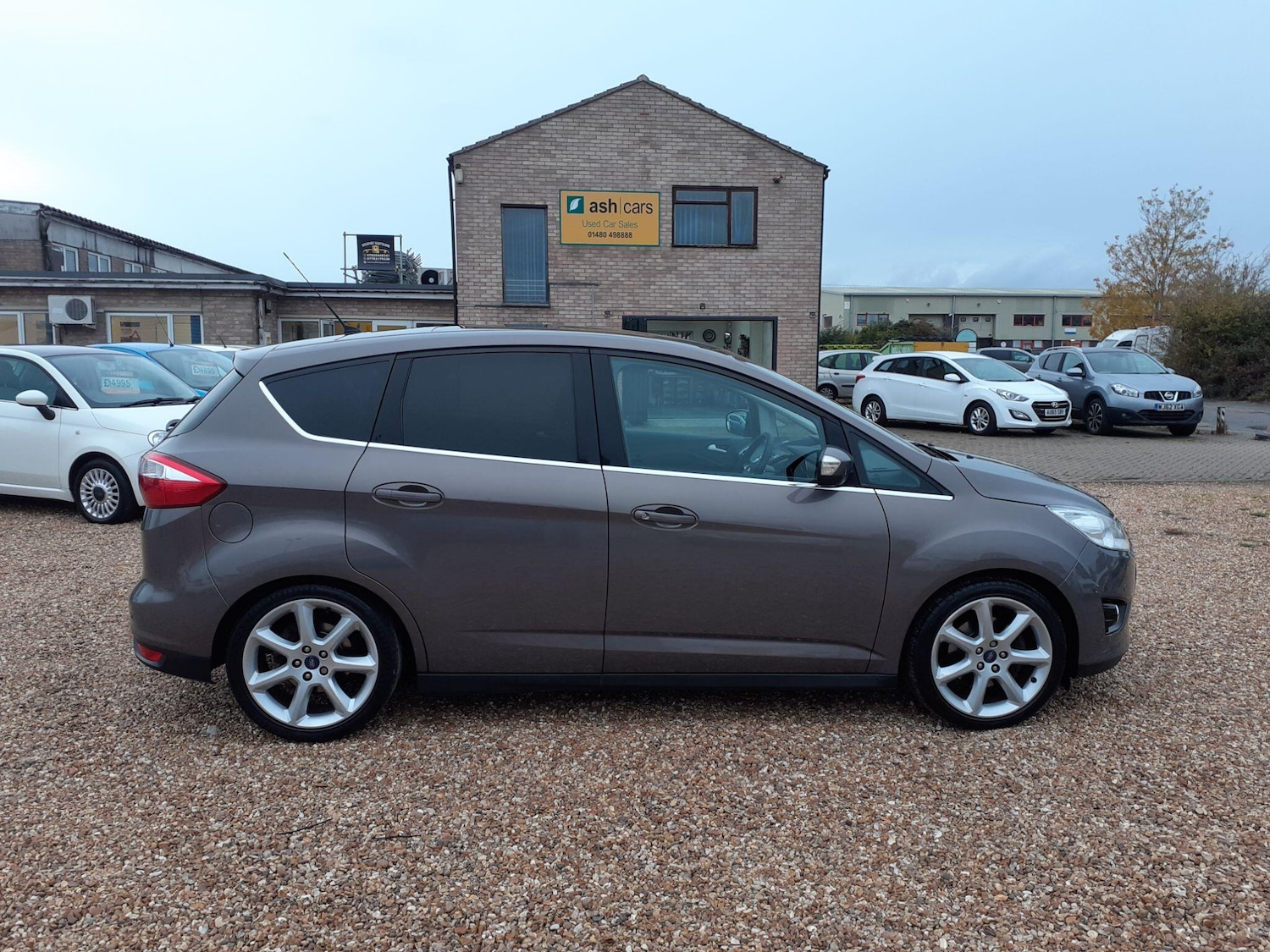 Used Ford C-Max 2014 for sale - 76425644: Photo 8