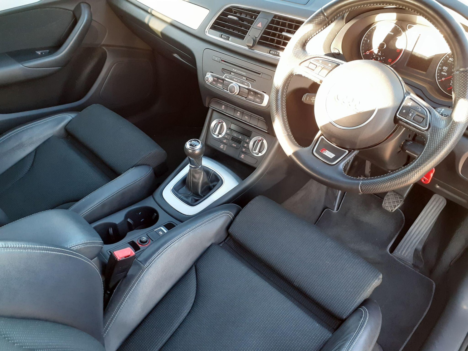 Used Audi Q3 2014 for sale - 76780780: Photo 15