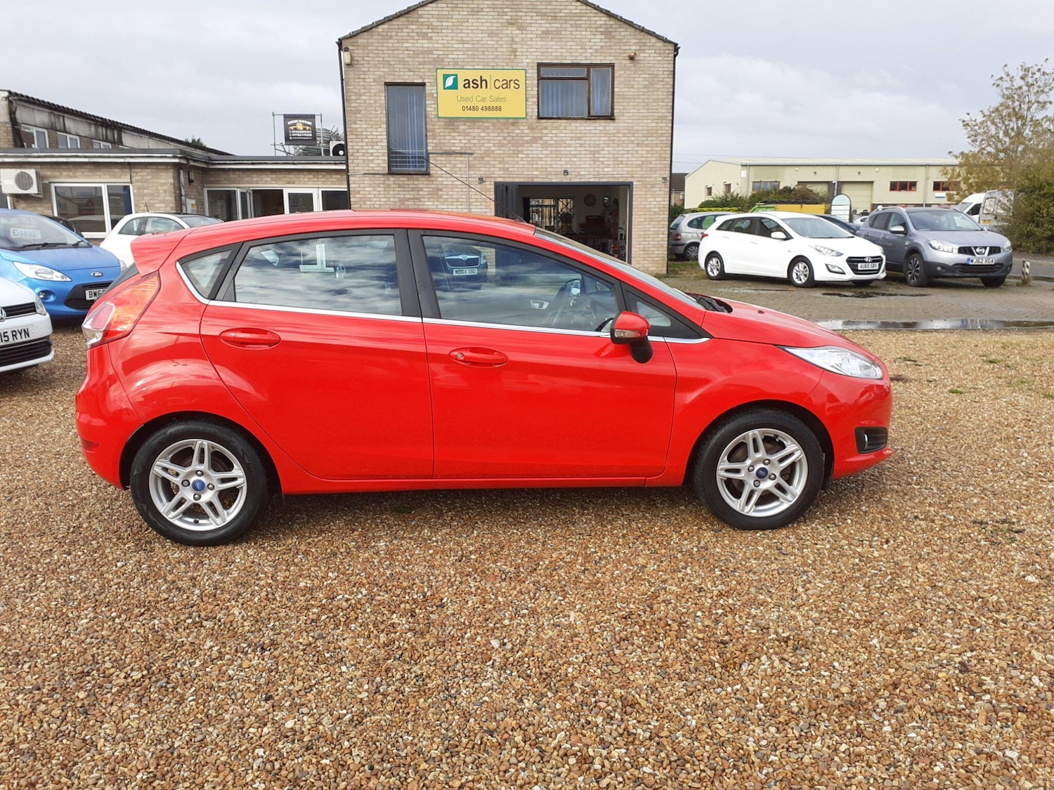 Used Ford Fiesta 2013 for sale - 76360724: Photo 8