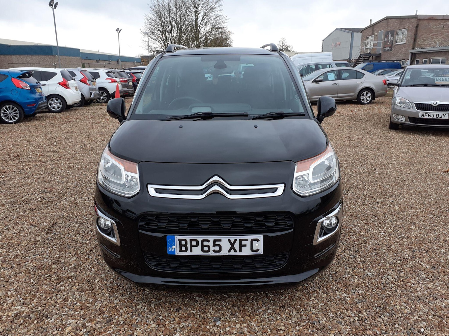 Used Citroen C3 Picasso 2016 for sale - 76512492: Photo 2