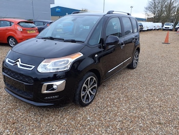 Used Citroen C3 Picasso 2016 for sale - 76512492: Photo