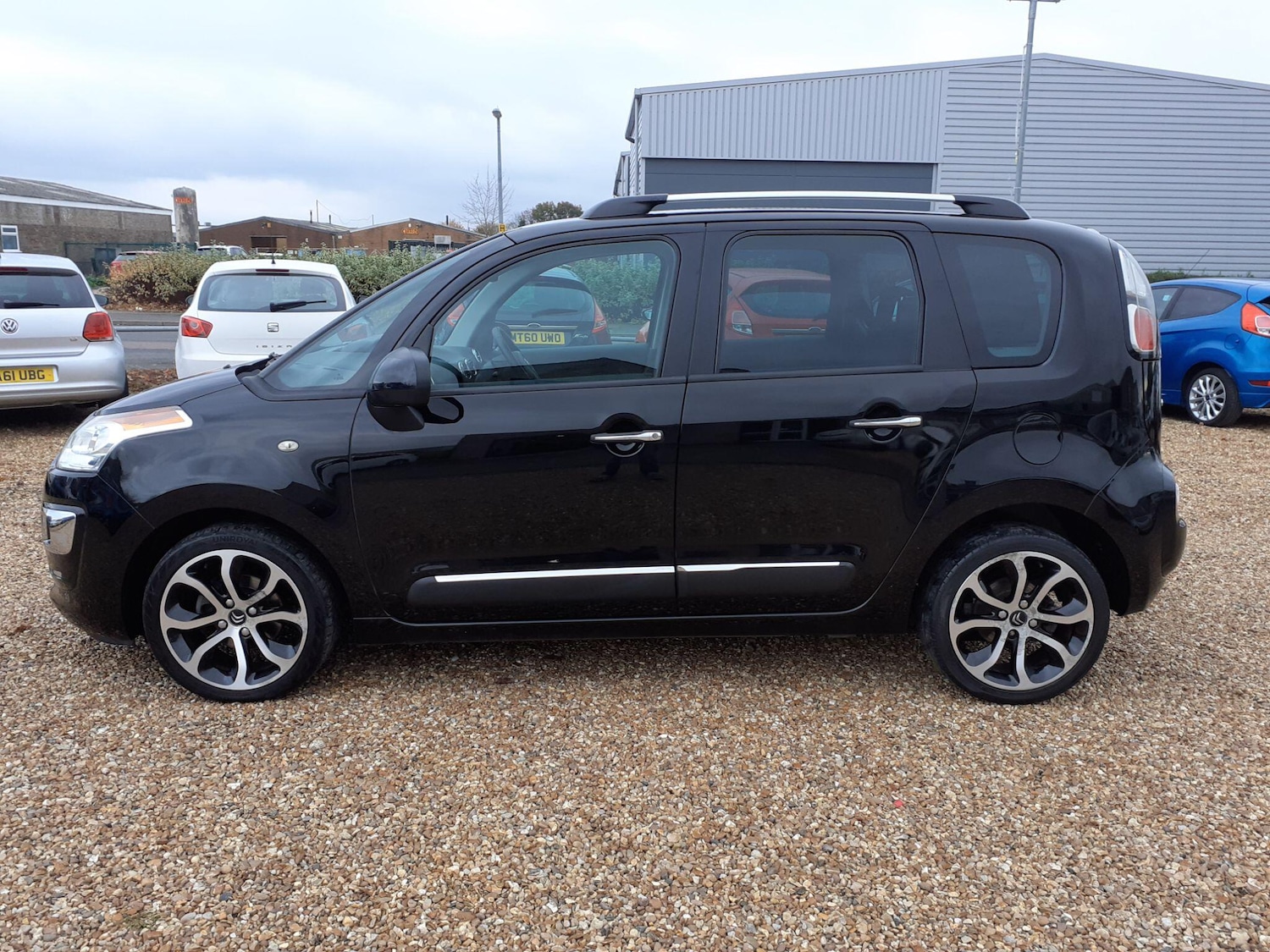 Used Citroen C3 Picasso 2016 for sale - 76512492: Photo 4