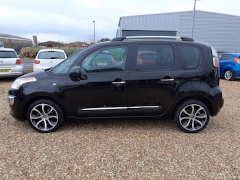 Used Citroen C3 Picasso 2016 for sale - 76512492: Photo