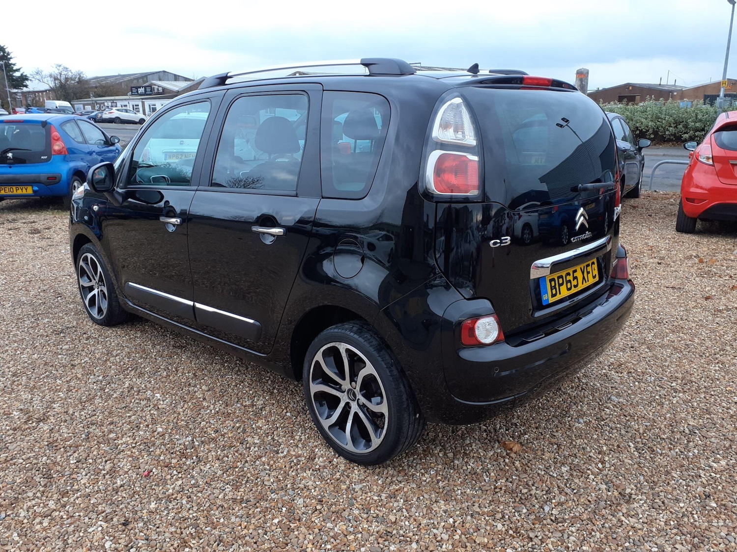 Used Citroen C3 Picasso 2016 for sale - 76512492: Photo 5