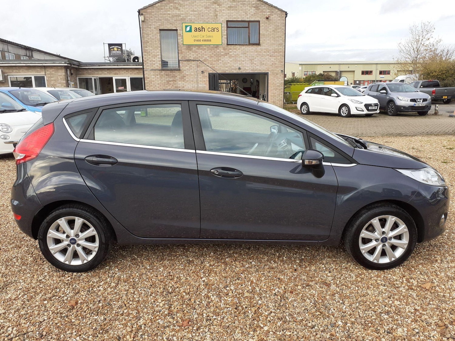 Used Ford Fiesta 2011 for sale - 76473591: Photo 10