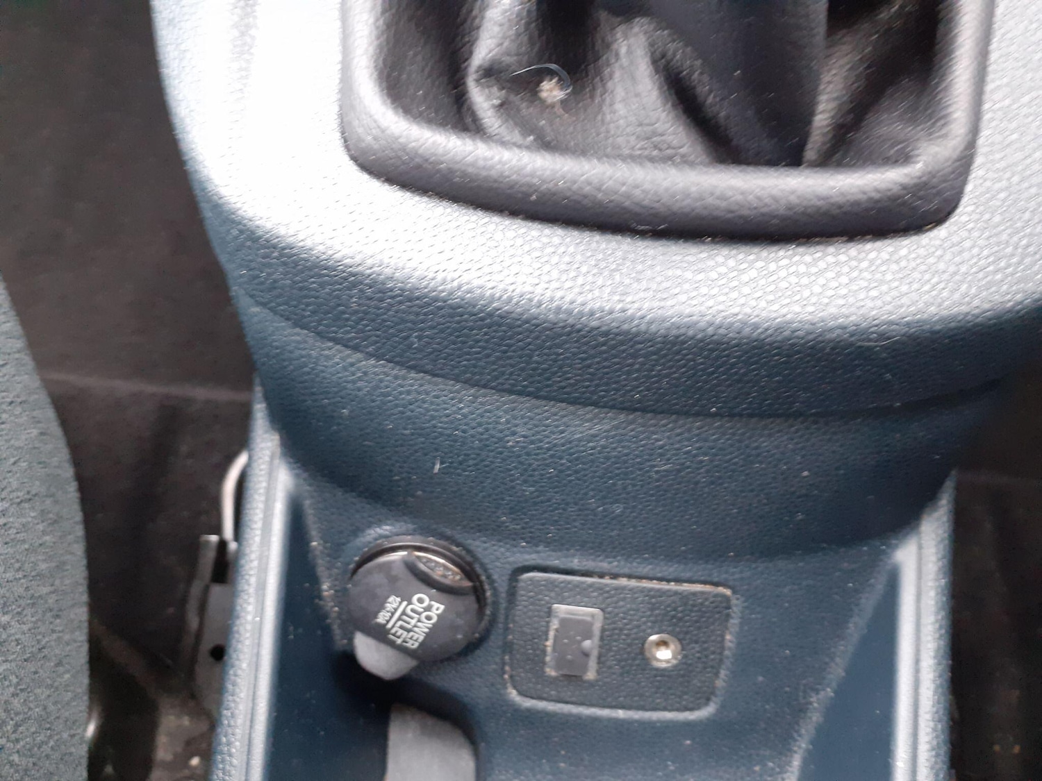 Used Ford Fiesta 2011 for sale - 76473591: Photo 22