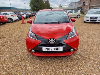 Used Toyota AYGO 2017 for sale - 79553850: Photo